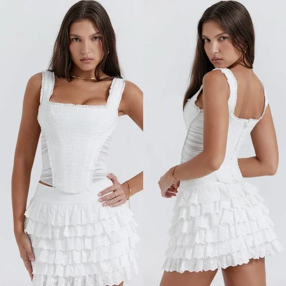 HOUSE OF CB 'Catalina' White Broderie Anglais Corset - Picture 3 of 11